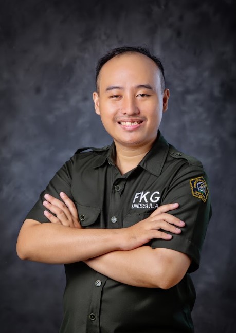 Indra Abdurrahman Wahid, A.Md