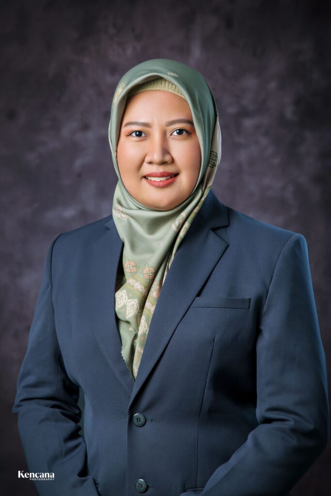 drg. Irma Dewi Ratnawati, Sp.Perio